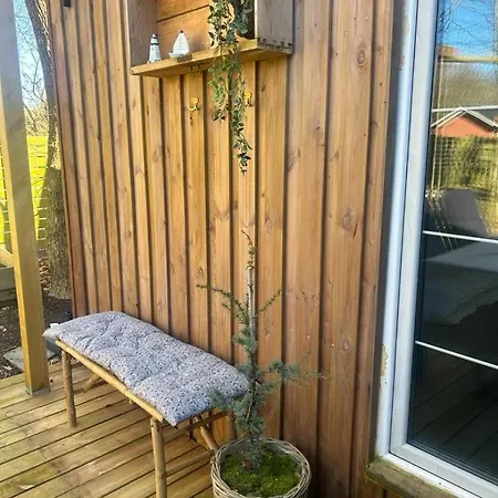 Cozy Nature With Patio, Parking And Wifi * Billum