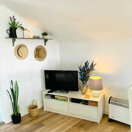Cozy Nature With Patio, Parking And Wifi Сasa de vacaciones